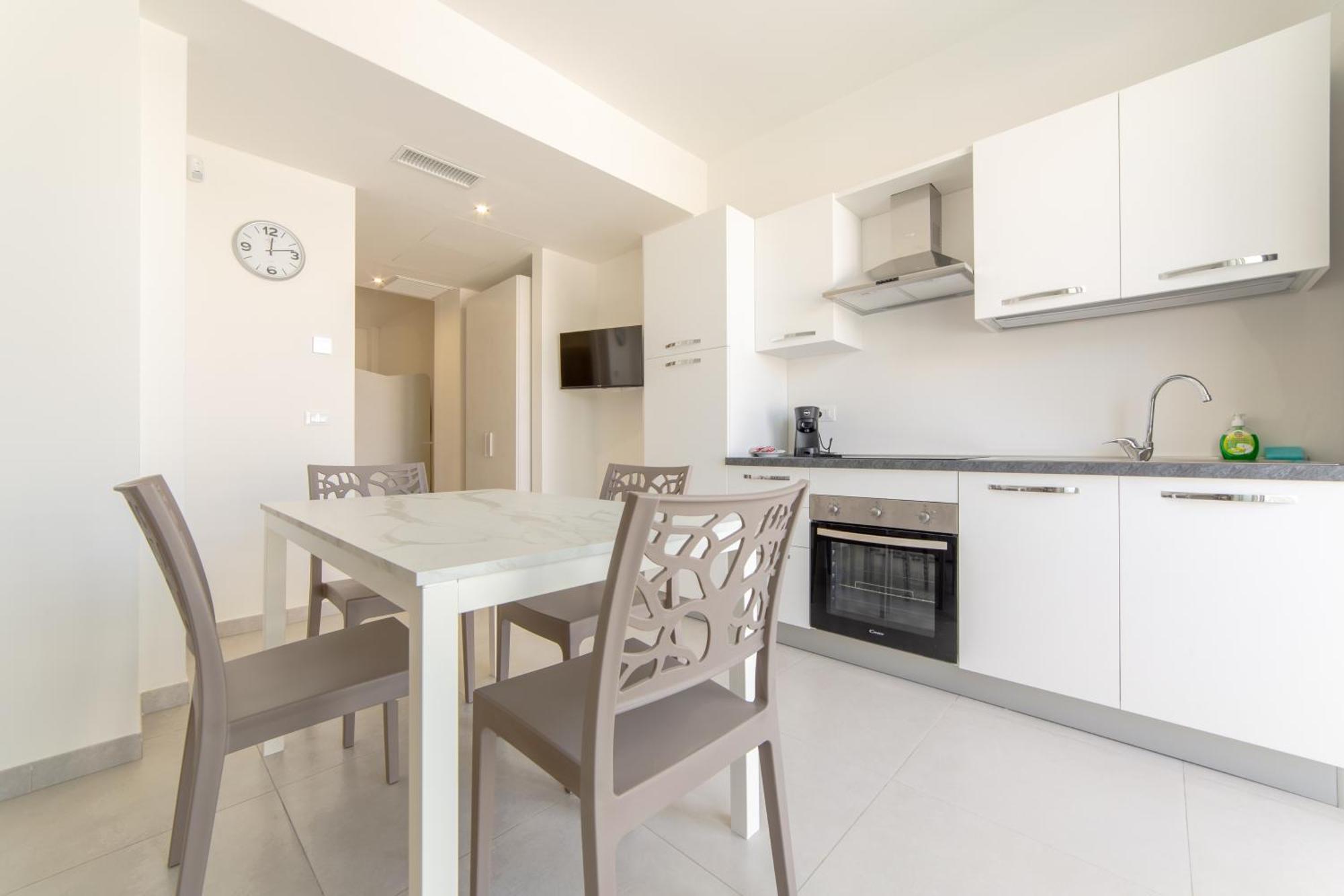 טורה סן ג'ובאני אוג'נטו Diva Luxury Suite מראה חיצוני תמונה