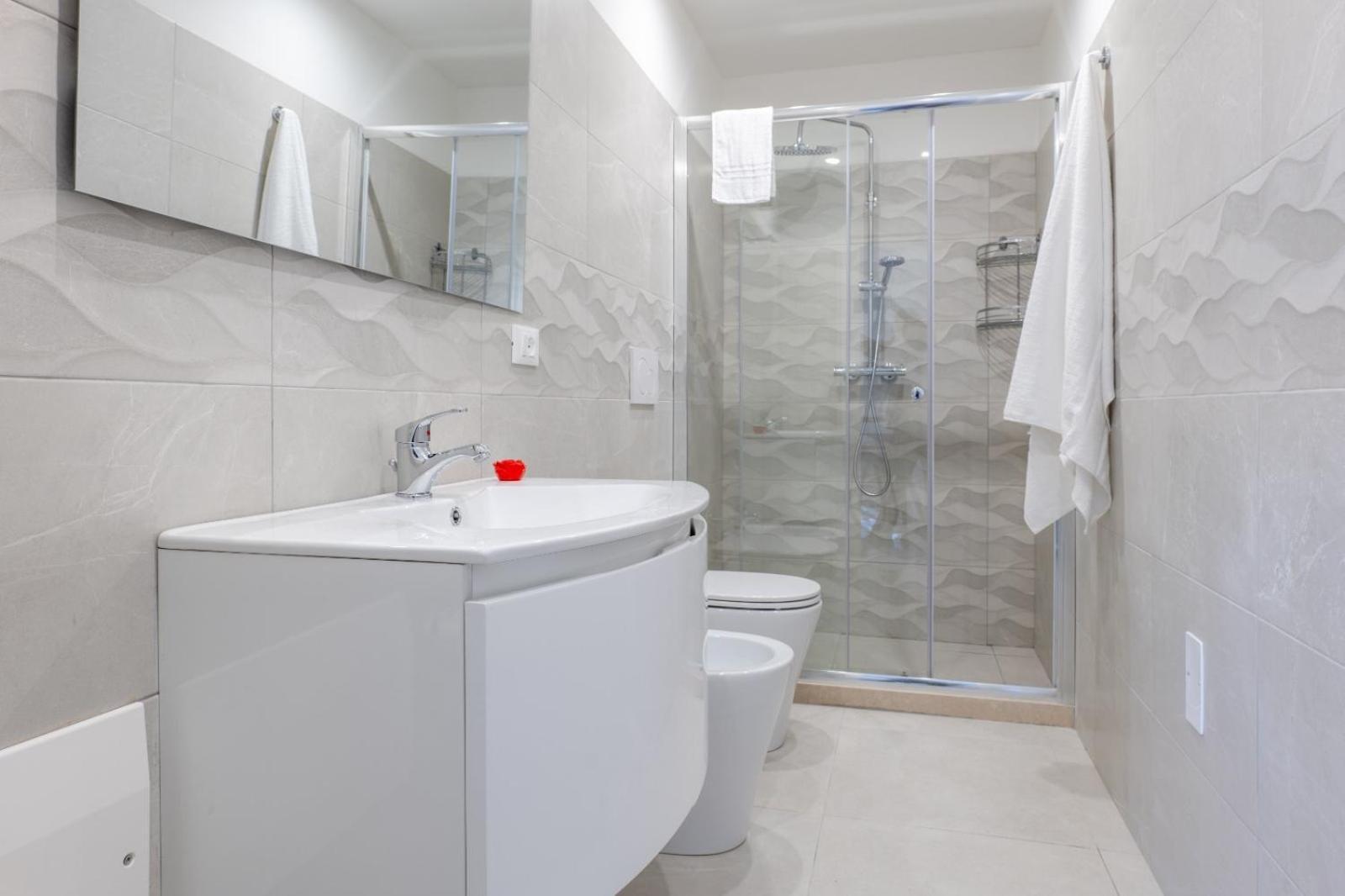 טורה סן ג'ובאני אוג'נטו Diva Luxury Suite מראה חיצוני תמונה